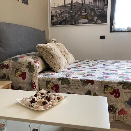 Appartement Grace House Monolocale By Logicasa Como